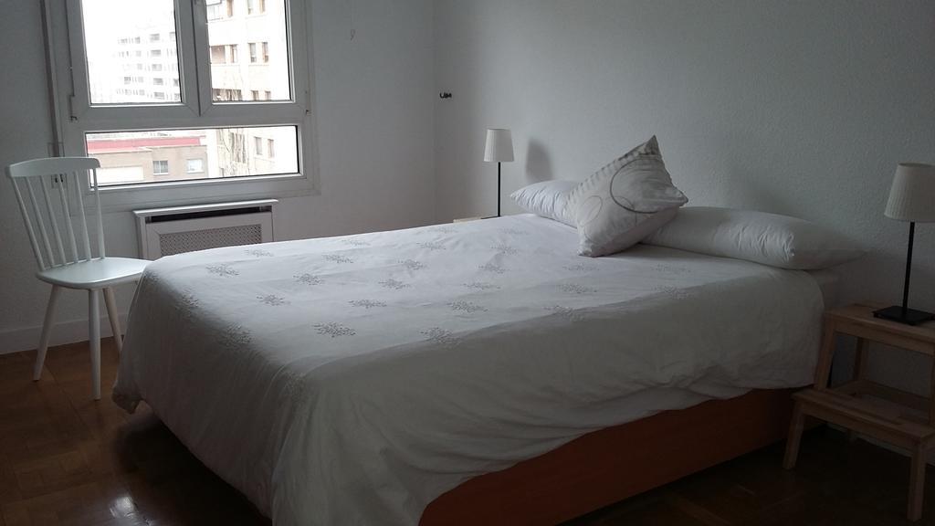 Apartamento Vuelta Del Castillo Pamplona Ngoại thất bức ảnh