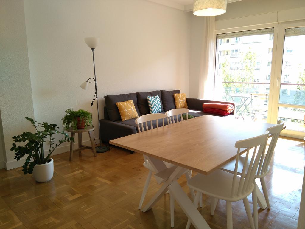 Apartamento Vuelta Del Castillo Pamplona Ngoại thất bức ảnh